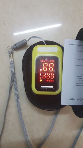 Customer photo review of MedicPure™ Digital Fingertip pulse Oximeter SPO2