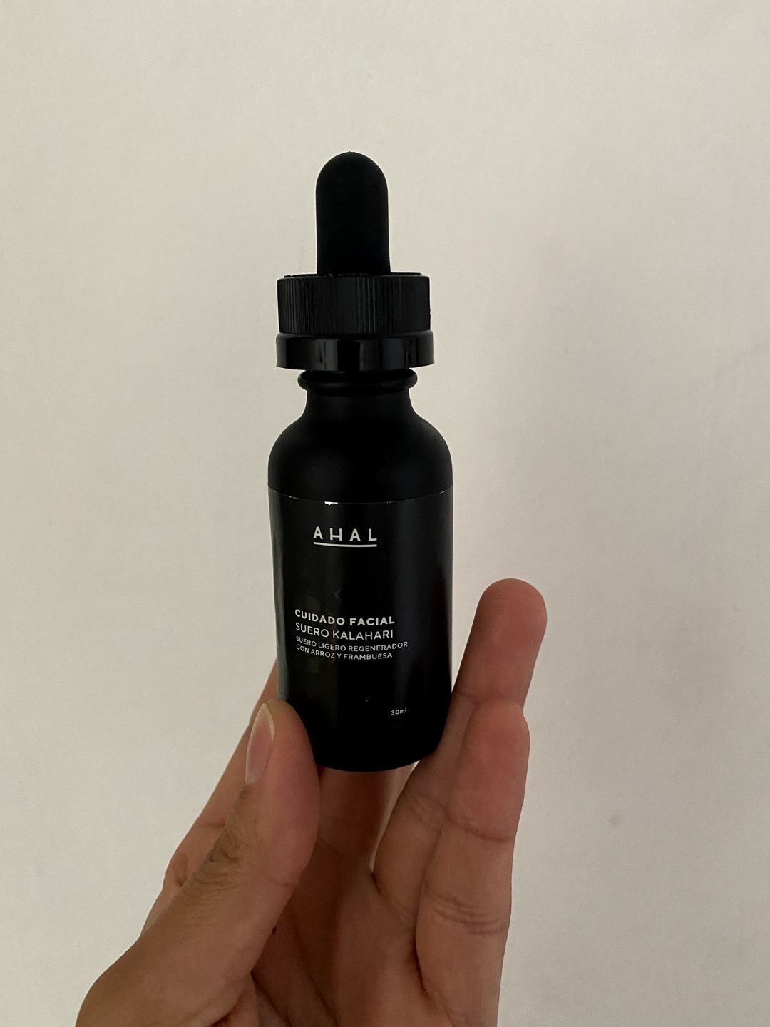 Customer photo review of Suero Humectante Facial con Kalahari