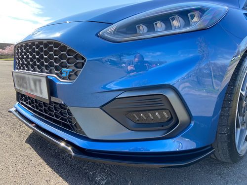 Customer photo review of Fiesta MK8 ST/ST Line Race Style Fog Light Armour