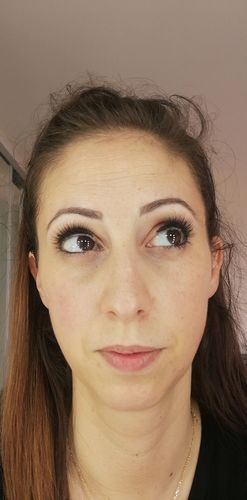 Customer photo review of Rose Quartz Magnetic Eyelashes and Eyeliner Kit