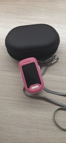 Customer photo review of MedicPure™ Digital Fingertip pulse Oximeter 2.0
