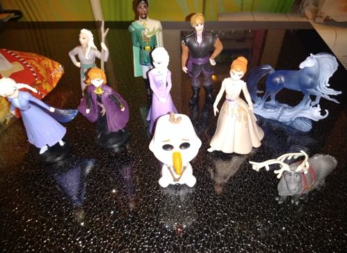 Customer photo review of Frozen Poppenset