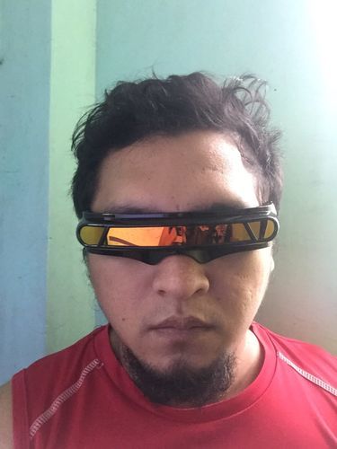 Customer photo review of Caliburst Sunglasses