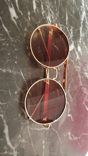 Customer photo review of Groove Sunglasses