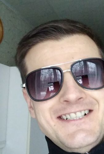 Customer photo review of Tony Stark Sunglasses