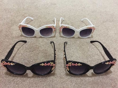Customer photo review of Dorothy Sunglasses