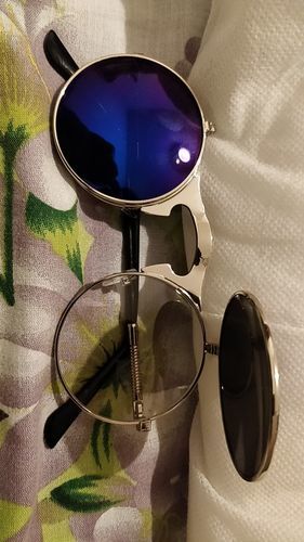 Customer photo review of Tracks Sunglasses