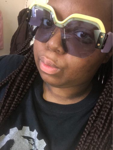 Customer photo review of Eli Sunglasses