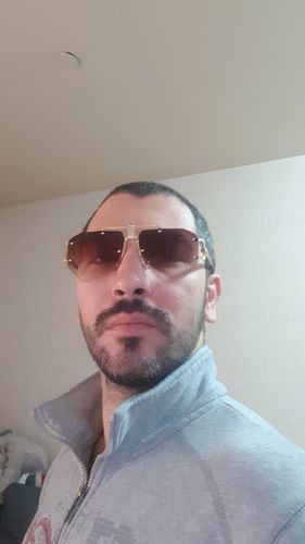 Customer photo review of Cyclonus Sunglasses