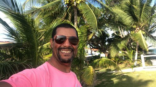 Customer photo review of Dr. Dealgood Sunglasses