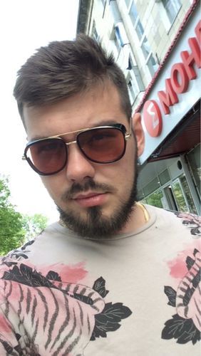 Customer photo review of Tony Stark Sunglasses