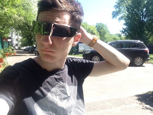 Customer photo review of The Valkyrie Sunglasses