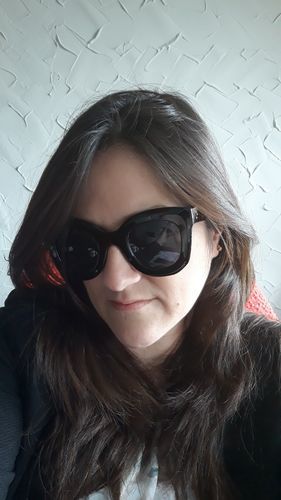 Customer photo review of Poppins Sunglasses
