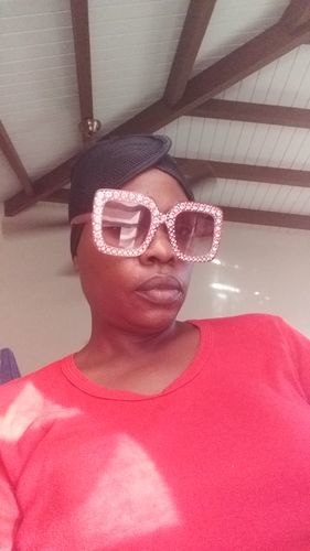 Customer photo review of Arwen Sunglasses