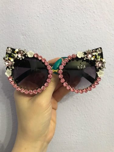 Customer photo review of Reina Sunglasses