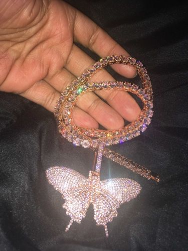 Customer photo review of BUTTERFLY PENDANT