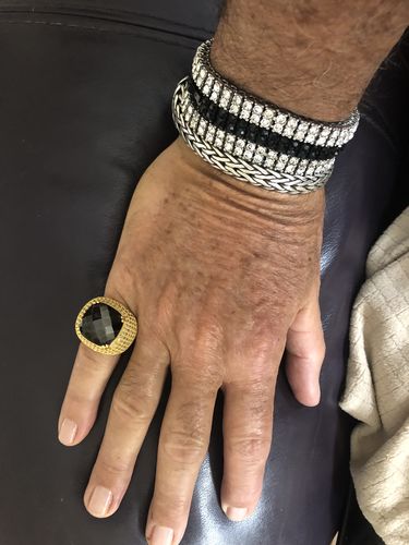 Customer photo review of 10 Carat Black Stone Lemonade Hip Hop Ring