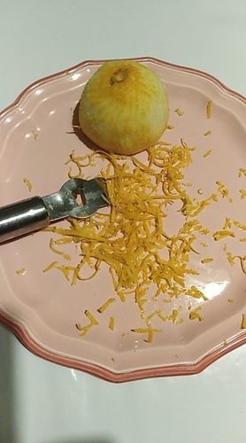 Customer photo review of Couteau Zesteur de Citron