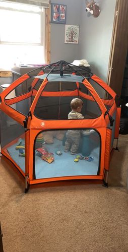 Customer photo review of Pop N' Go® Playpen