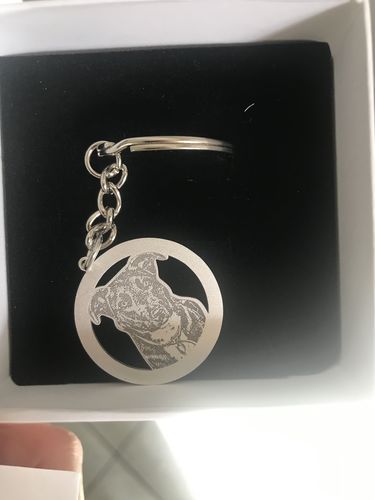 Customer photo review of Silvercut™ Keychain