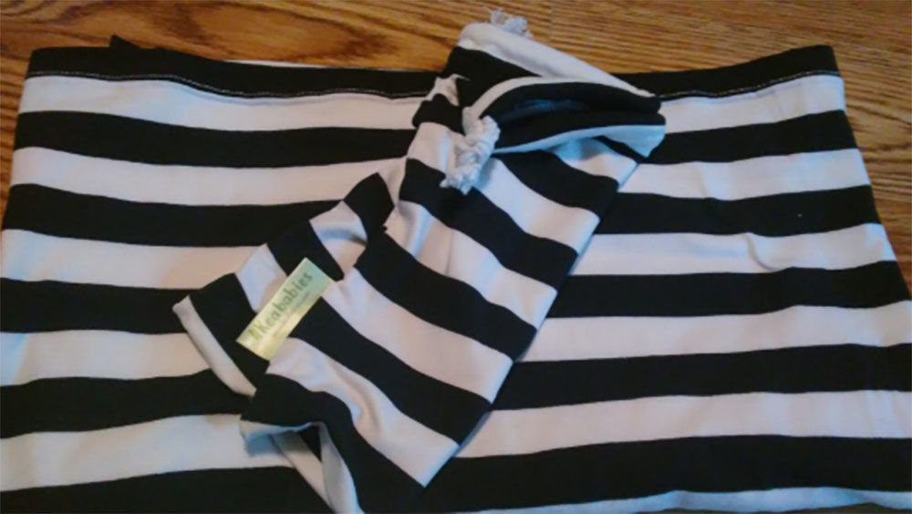 Customer photo review of Carseat Canopy - Nursing Cover