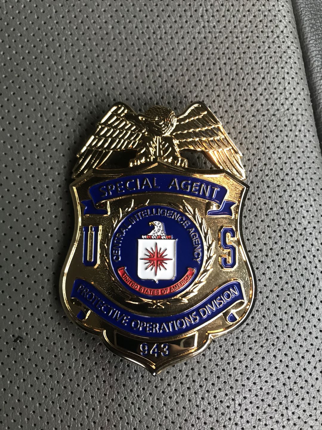Customer photo review of CIA Protective Operations Division Special Agent Badge Solid Copper Replica Movie Props #943