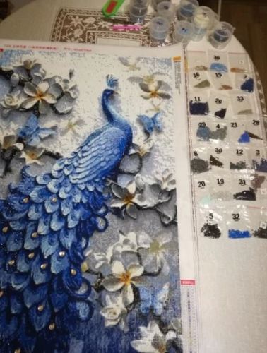 Customer photo review of Diamond Painting - Blauer Pfau