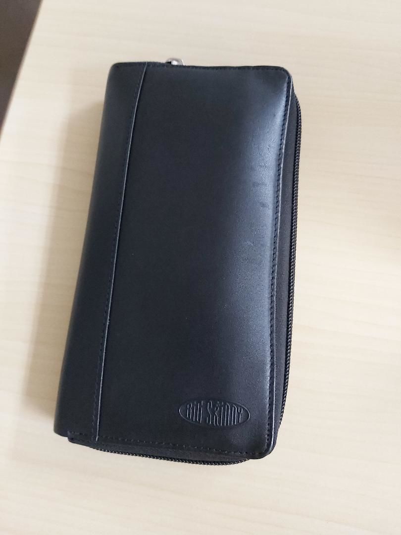 Customer photo review of Leather Panther Black