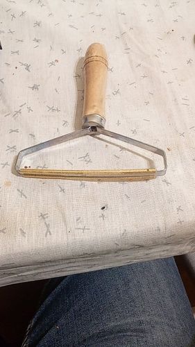 Customer photo review of Brosse Anti-Peluches Hemiaud