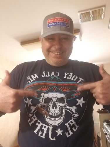 Customer photo review of El Jefe Chingon OG Long Sleeve T-Shirt