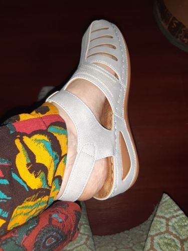 Customer photo review of Dr. CARE™ - PREMIUM ORTHOPEDIC ROUND TOE SANDALS