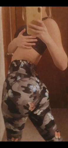 Customer photo review of High Rise Butt Lift Active Leggings - Butterfly Camo