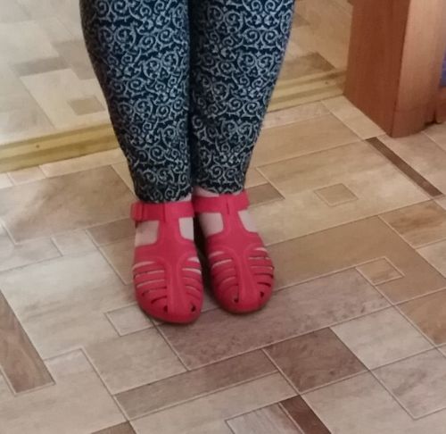 Customer photo review of Dr. CARE™ - PREMIUM ORTHOPEDIC ROUND TOE SANDALS