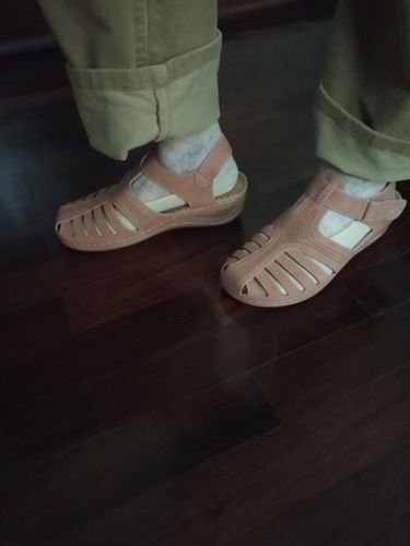 Customer photo review of Dr. CARE™ - PREMIUM ORTHOPEDIC ROUND TOE SANDALS