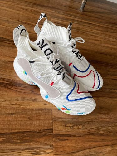 Customer photo review of Nicias Merode Sneakers