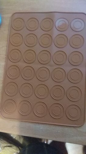 Customer photo review of Tapis pour les macarons