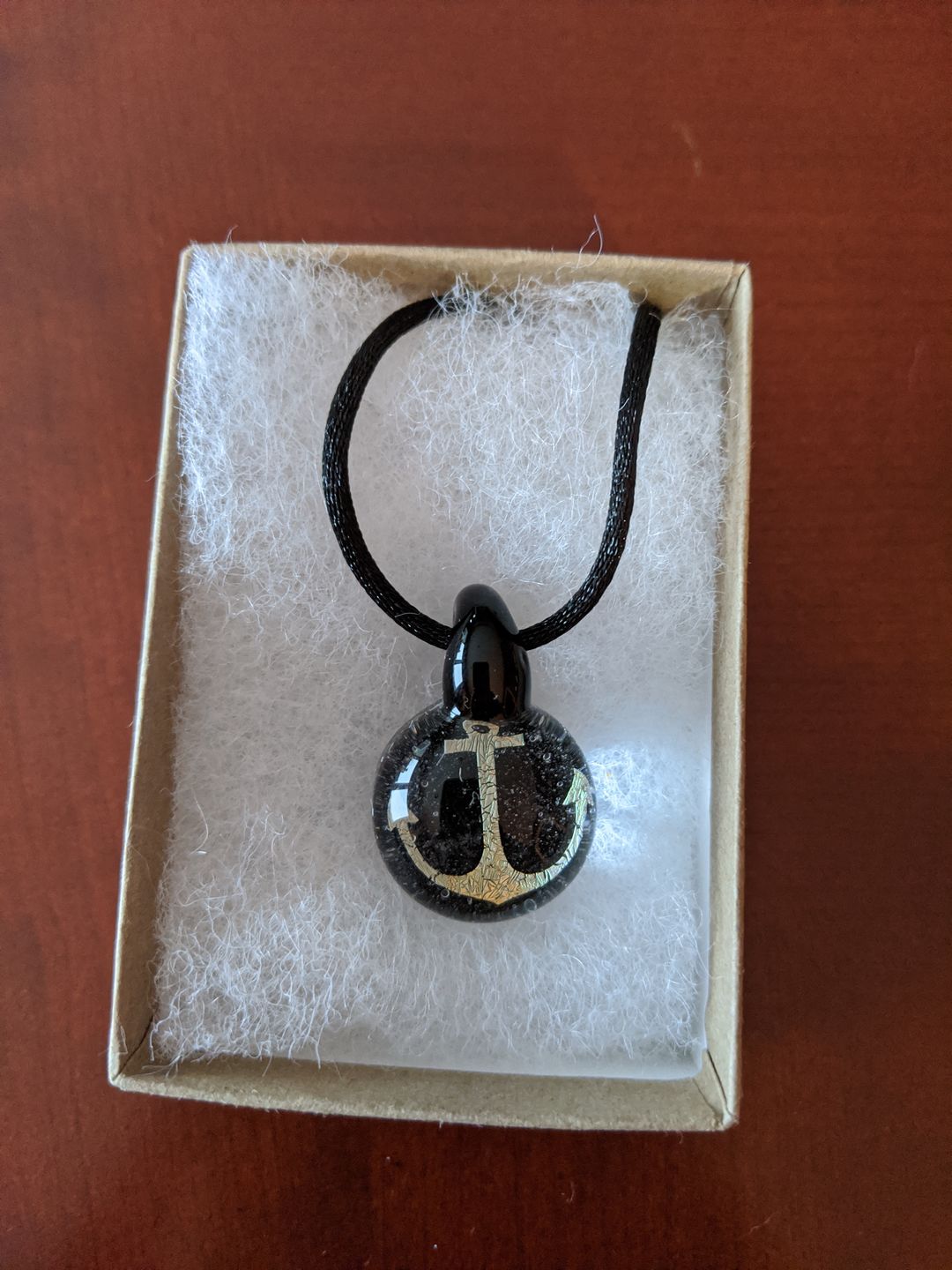 Customer photo review of Anchor Hologram Pendant with Infused Cremation Ash