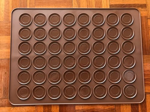 Customer photo review of Tapis pour les macarons