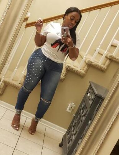 Customer photo review of High Heels Printed Tee