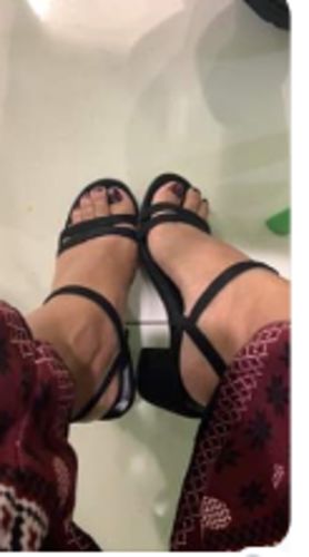 Customer photo review of Pia Black