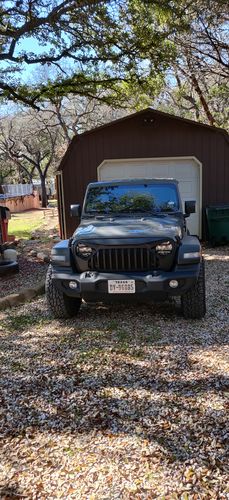 Customer photo review of Vader Grille w/ Mesh - Matte Black (18-20 Jeep Wrangler JL & Gladiator JT)