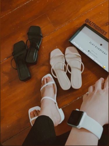 Customer photo review of Mia Black