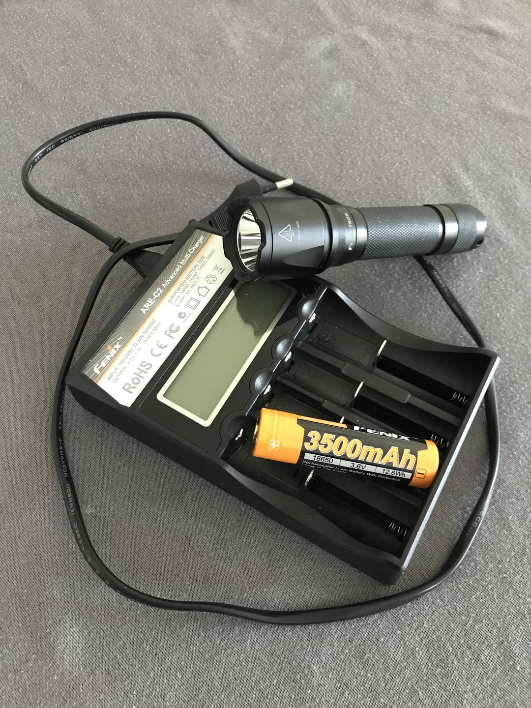 Customer photo review of Pile rechargeable Fenix ARB-L18 - 18650 - 3500 mAh pour toutes les lampes Fenix utilisant des 18650