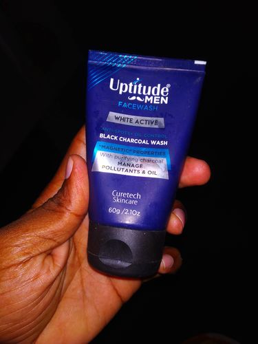 uptitude face wash