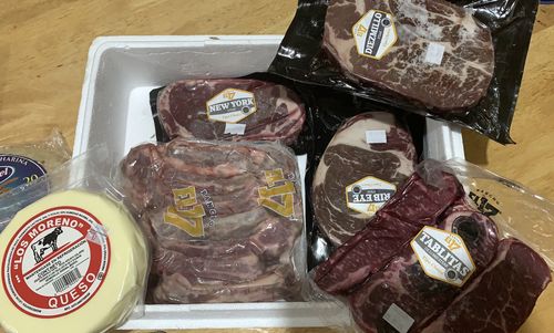 Reseña con foto de un cliente sobre Kit Carne Asada