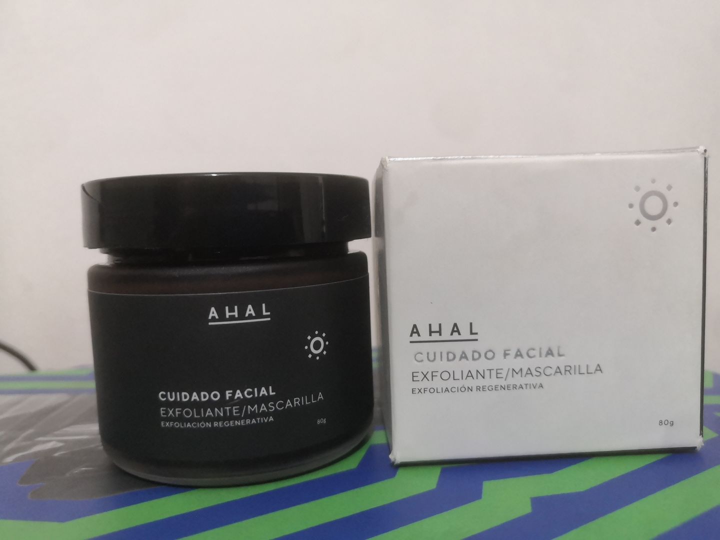 Customer photo review of Exfoliante / Mascarilla Facial de Tepezcohuite y 5 arcillas