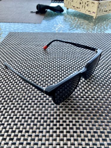 Customer photo review of Clip On: Black Rectangle