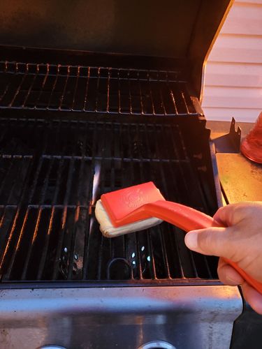 Customer photo review of Just For Me: 1 Brush + 2 Cleaning Heads