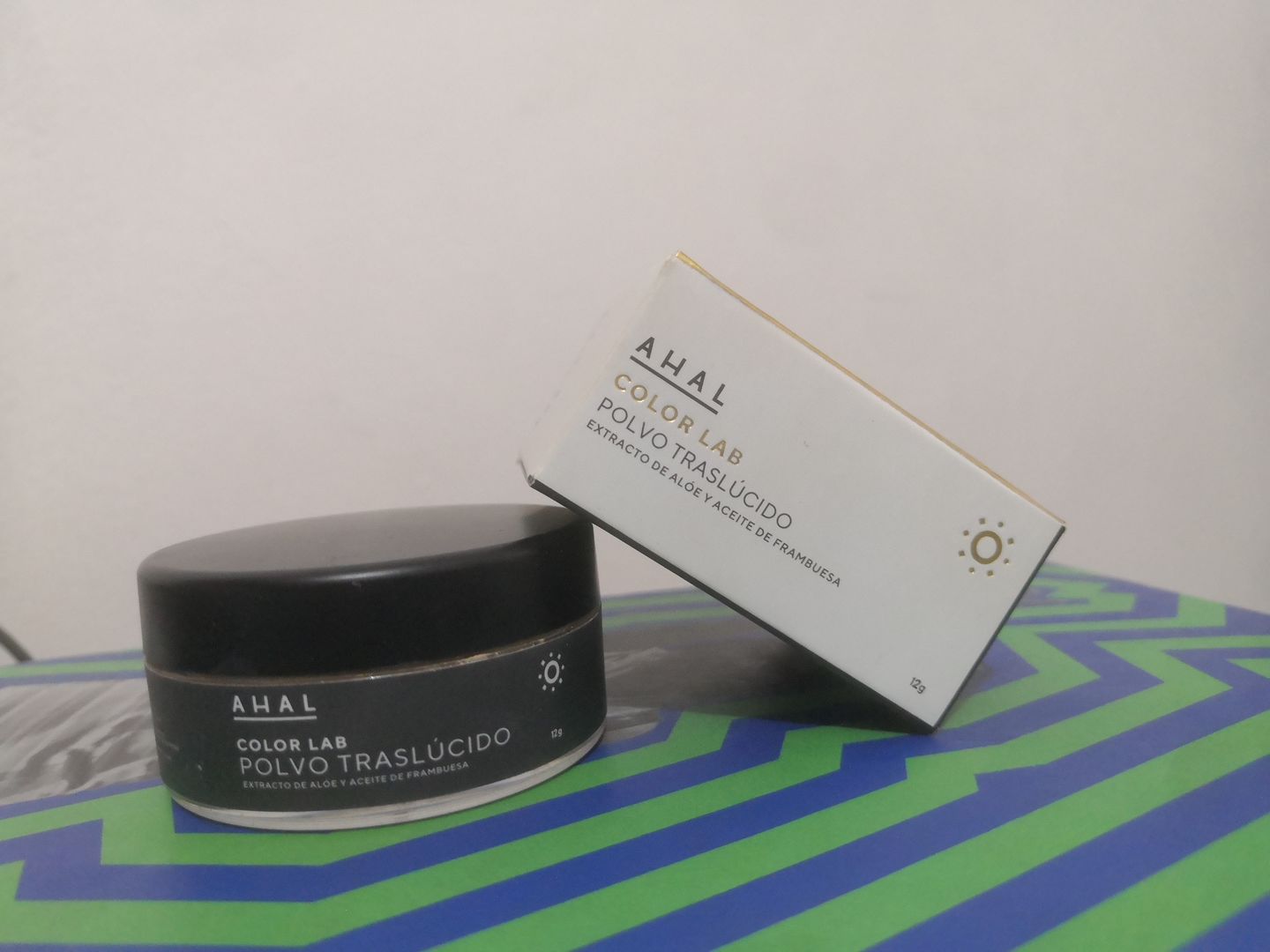 Customer photo review of Polvo traslúcido con Extracto de Aloe y Aceite de Frambuesa