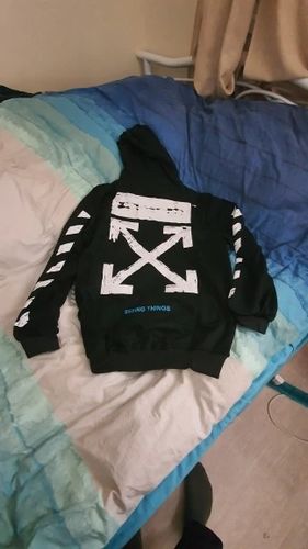 Customer photo review of Noe Vittori Hoodie